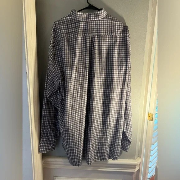 Alan Paine White and Blue Casual Button Down Shirt with Classic Plaid Design - Picture 2 of 5